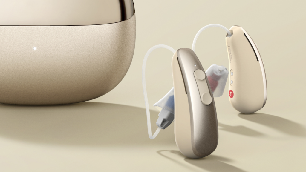 Heari AI RIC耳背式助聽器 (金色) | 深入了解 Heari 傾耳聽 AI RIC 助聽器，探索其卓越的智能降噪功能、AI 晶片技術、規格及價錢｜Heari 傾耳聽 (MF Jebsen)