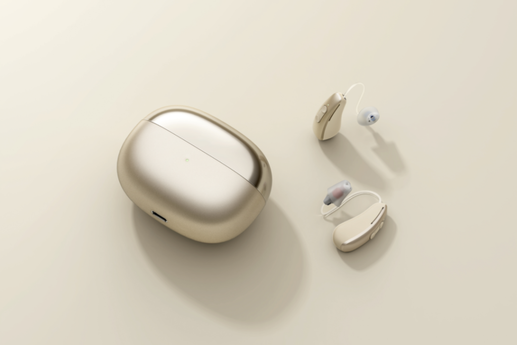 Heari AI RIC耳背式助聽器 (金色) | 深入了解 Heari 傾耳聽 AI RIC 助聽器,探索其卓越的智能降噪功能、AI 晶片技術、規格及價錢|Heari 傾耳聽 (MF Jebsen)